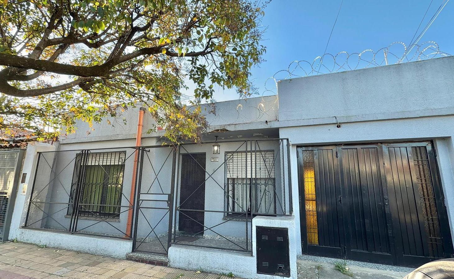 Foto de Casa de 4 ambientes en Morón apta crédito, imagen 1