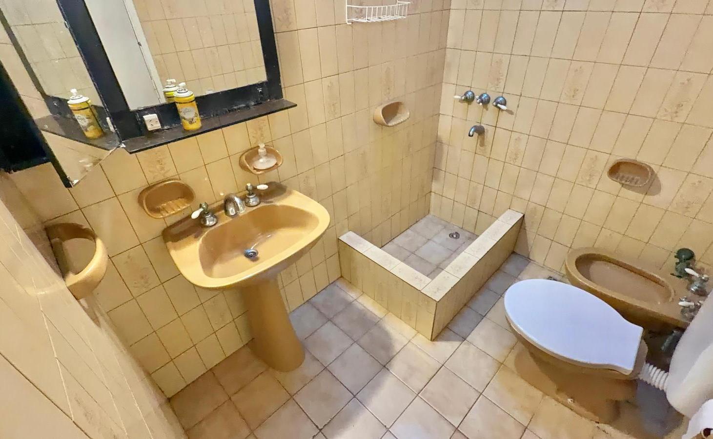 Foto de Casa de 4 ambientes en Morón apta crédito, imagen 3