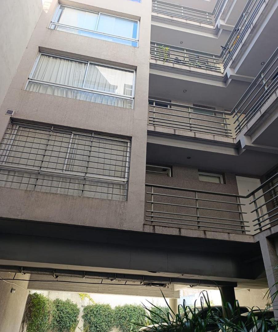 Foto de Departamento en Moron Sur, imagen 1