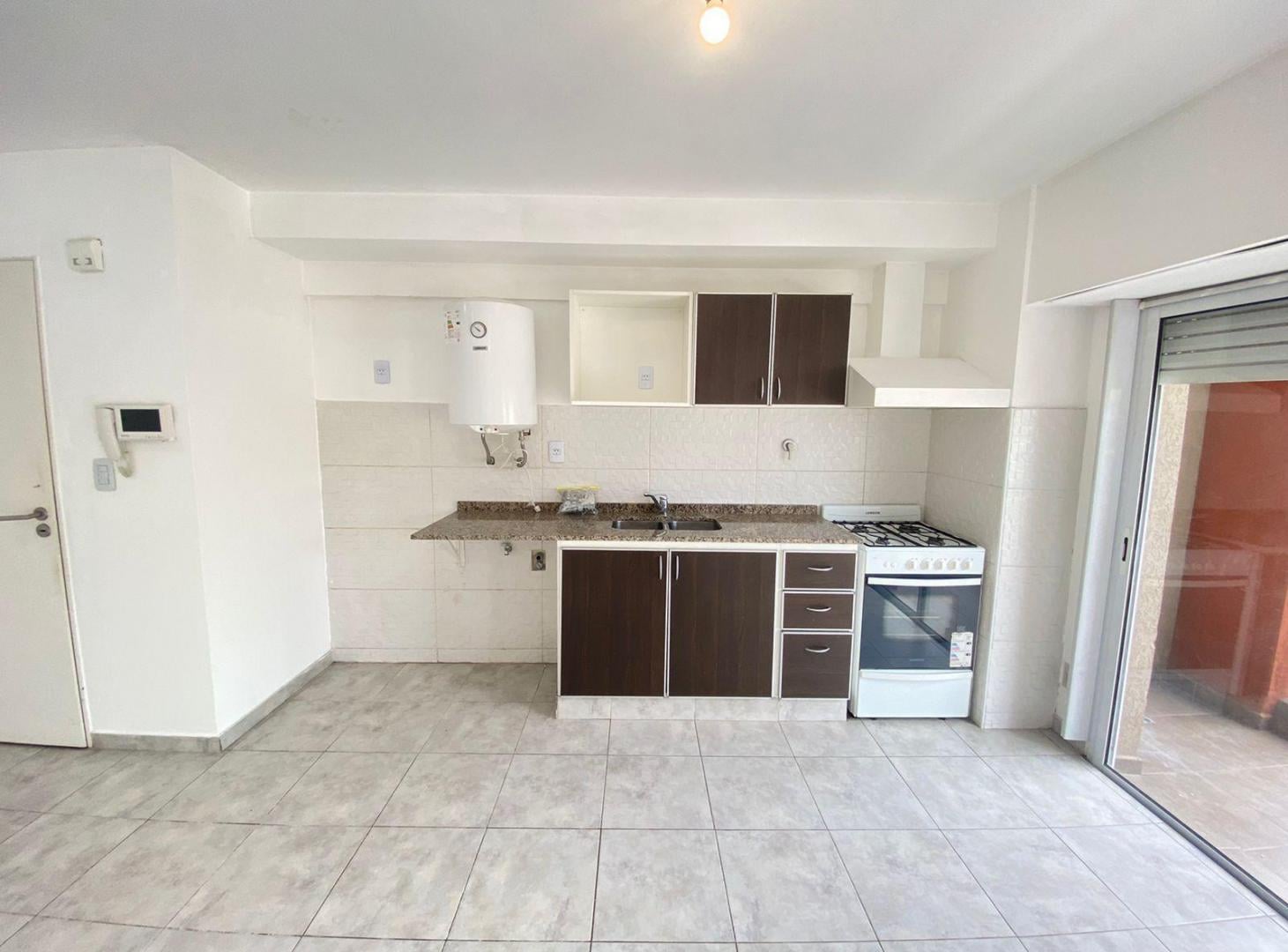 Foto de Departamento de un ambiente en alquiler, imagen 1