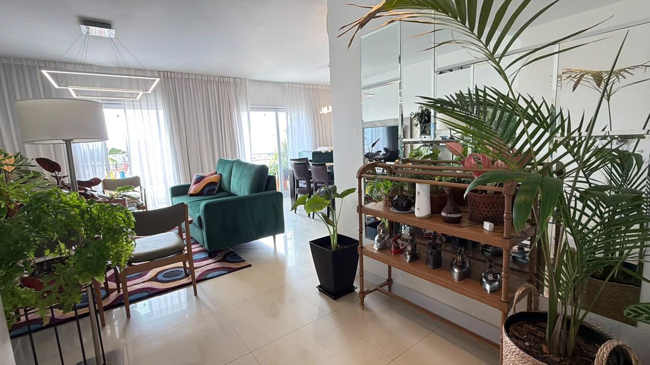 Foto de Departamento de Tres ambientes en venta - Balcón corrido y patio propio, imagen 4
