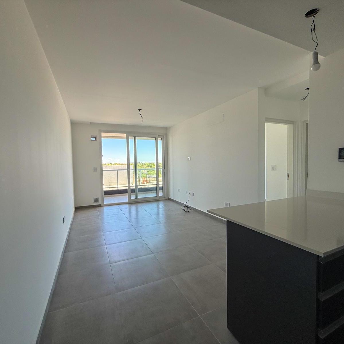 Departamento en Moreno Center 5