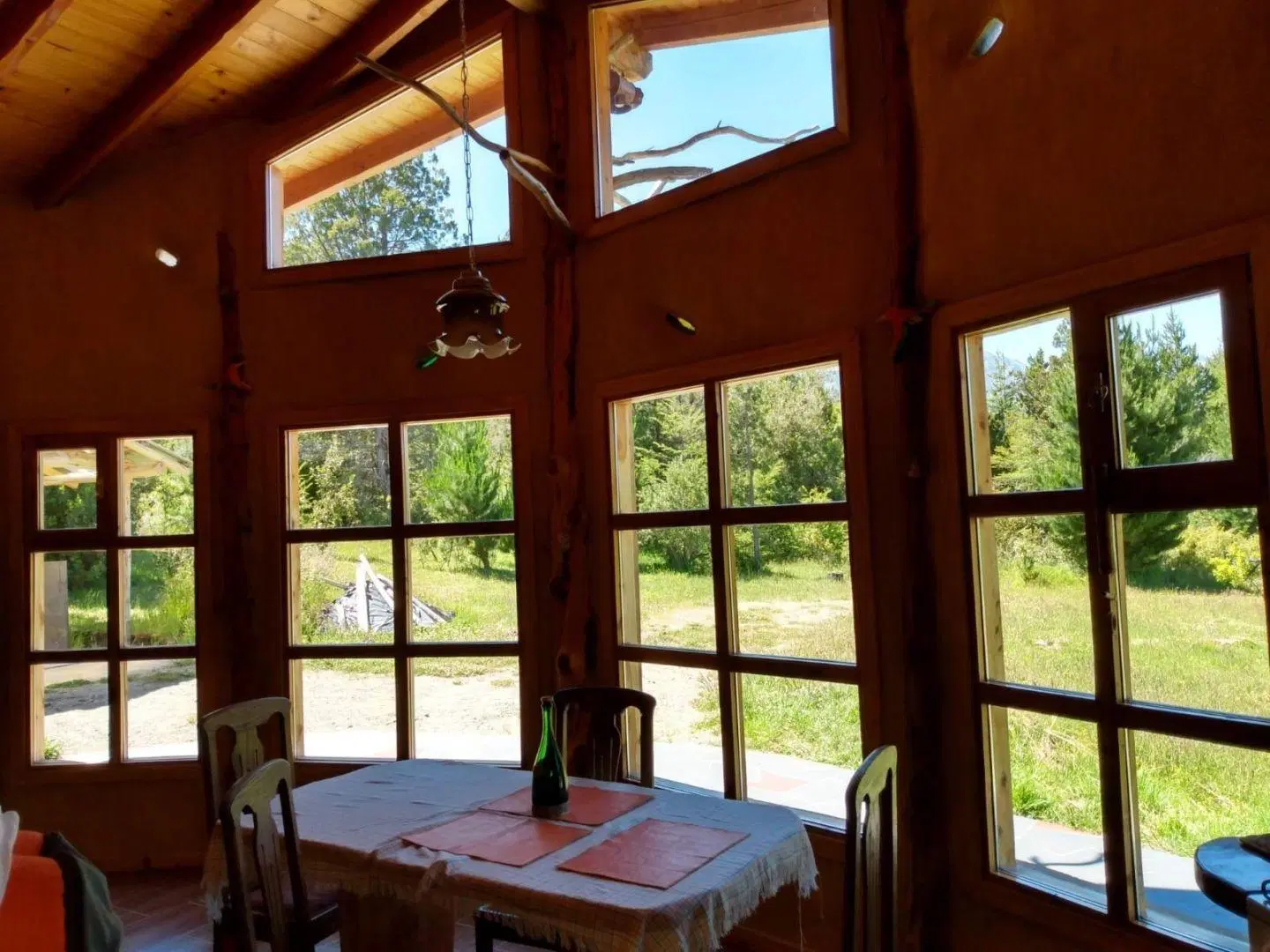venta casa principal mas dos cabañas en El Bolson 2