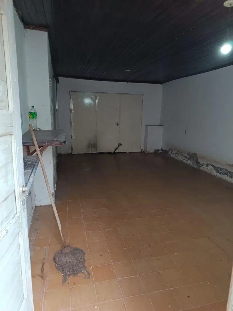 Se venda casa en casaco viejo de Centenario 2