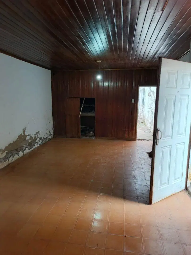 Se venda casa en casaco viejo de Centenario 1