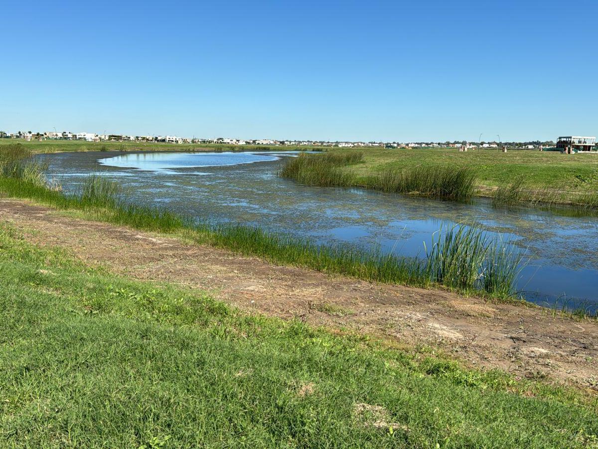 Lote 140 - Terreno en Puertos del Lago - Amarras
