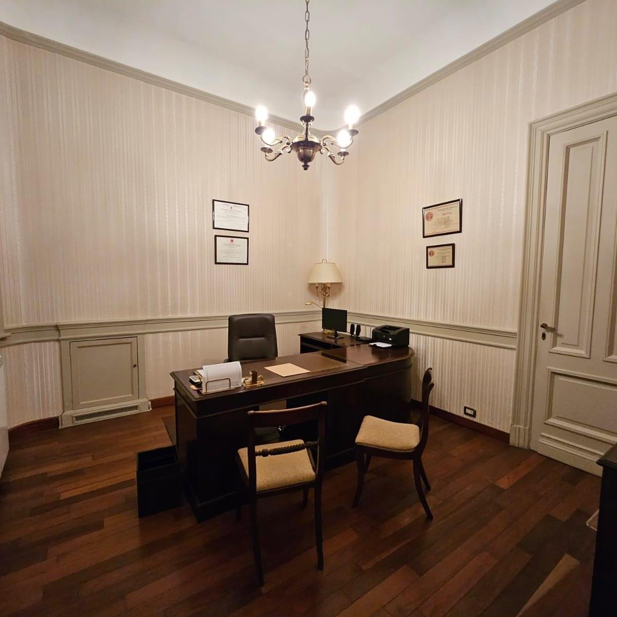 Imponente Departamento en Marcelo T. de Alvear 800 3