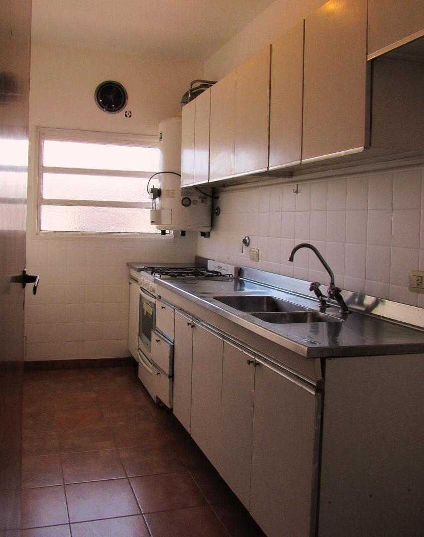 Foto de Departamento 3amb con balcòn y patio Avellaneda, imagen 2