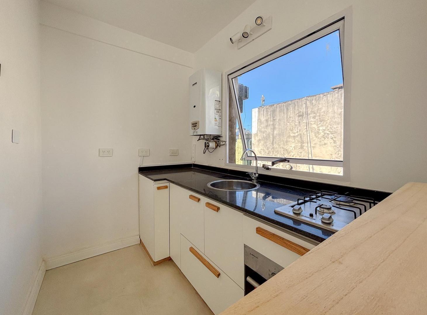 Foto de Venta departamento 2 ambientes en San Nicolás - Reciclado - Muy, imagen 3
