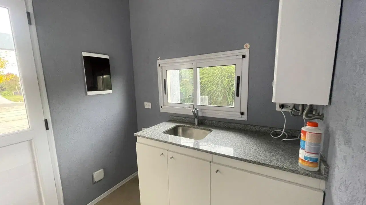 Casa en venta San Sebastián Area 1 5