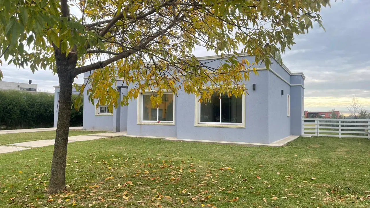 Casa en venta San Sebastián Area 1 3