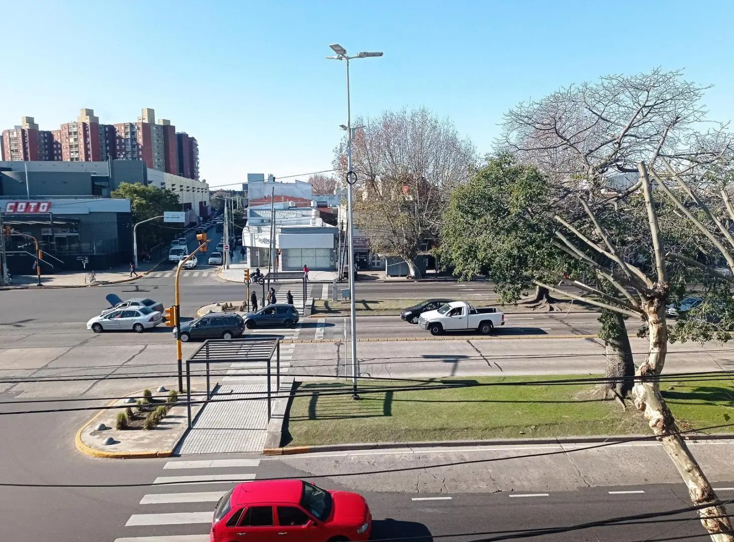 Terreno en venta Lote 564 m2 sobre Avenida Mitre Sarandi Avellaneda 1