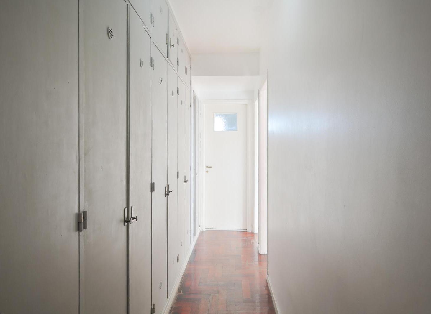 Foto de Departamento 4 ambientes en venta en Parque Patricios - Balcón Corrido, imagen 3