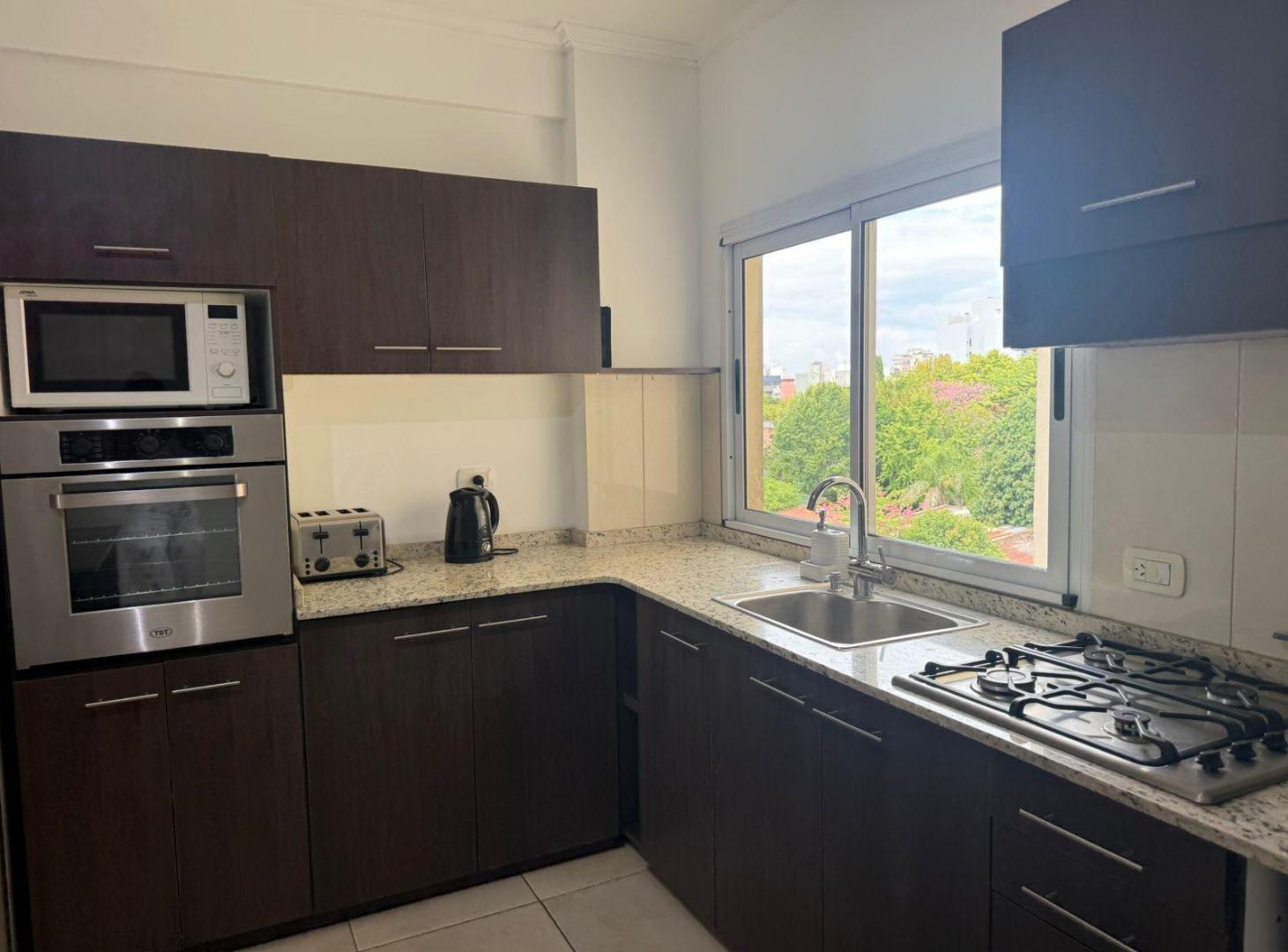 Foto de VENTA | Semipiso 2 AMBIENTES c/ cochera en exclusiva zona de San Miguel, imagen 4