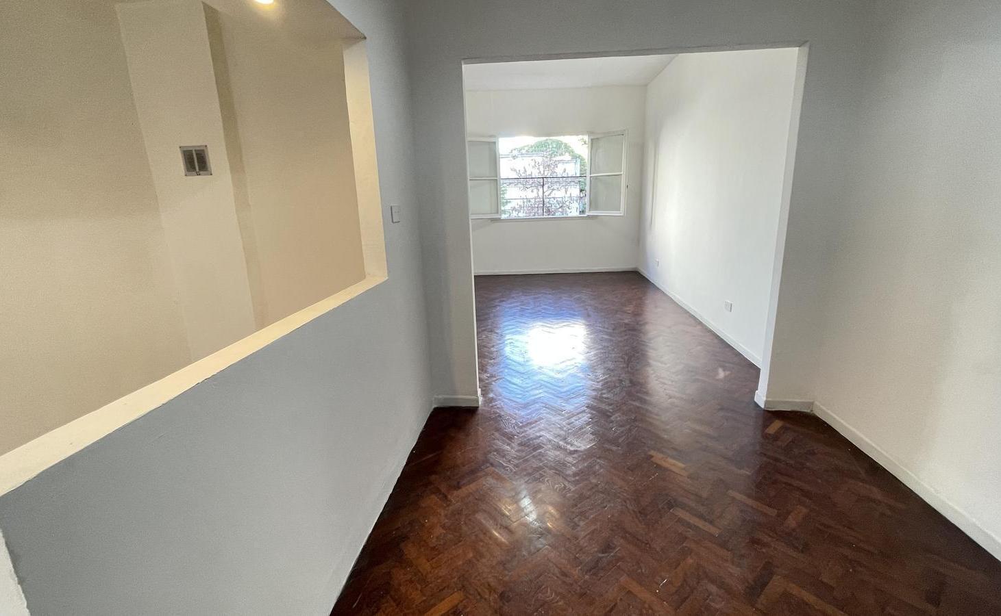 Foto de Departamento 4 ambientes | 3 dormitorios | Balcón corrido al frente |, imagen 3