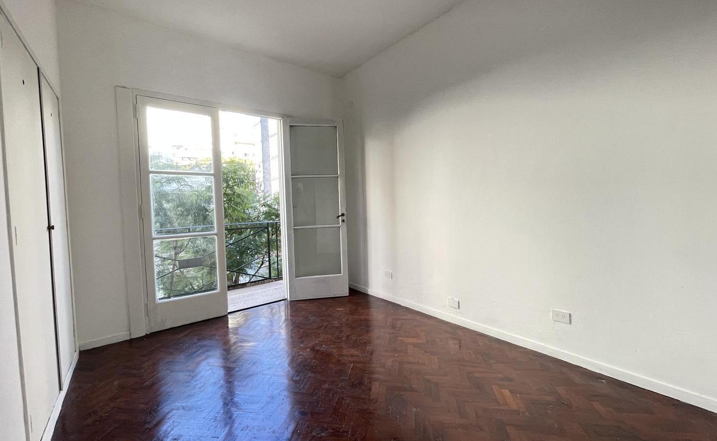 Foto de Departamento 4 ambientes | 3 dormitorios | Balcón corrido al frente |, imagen 2
