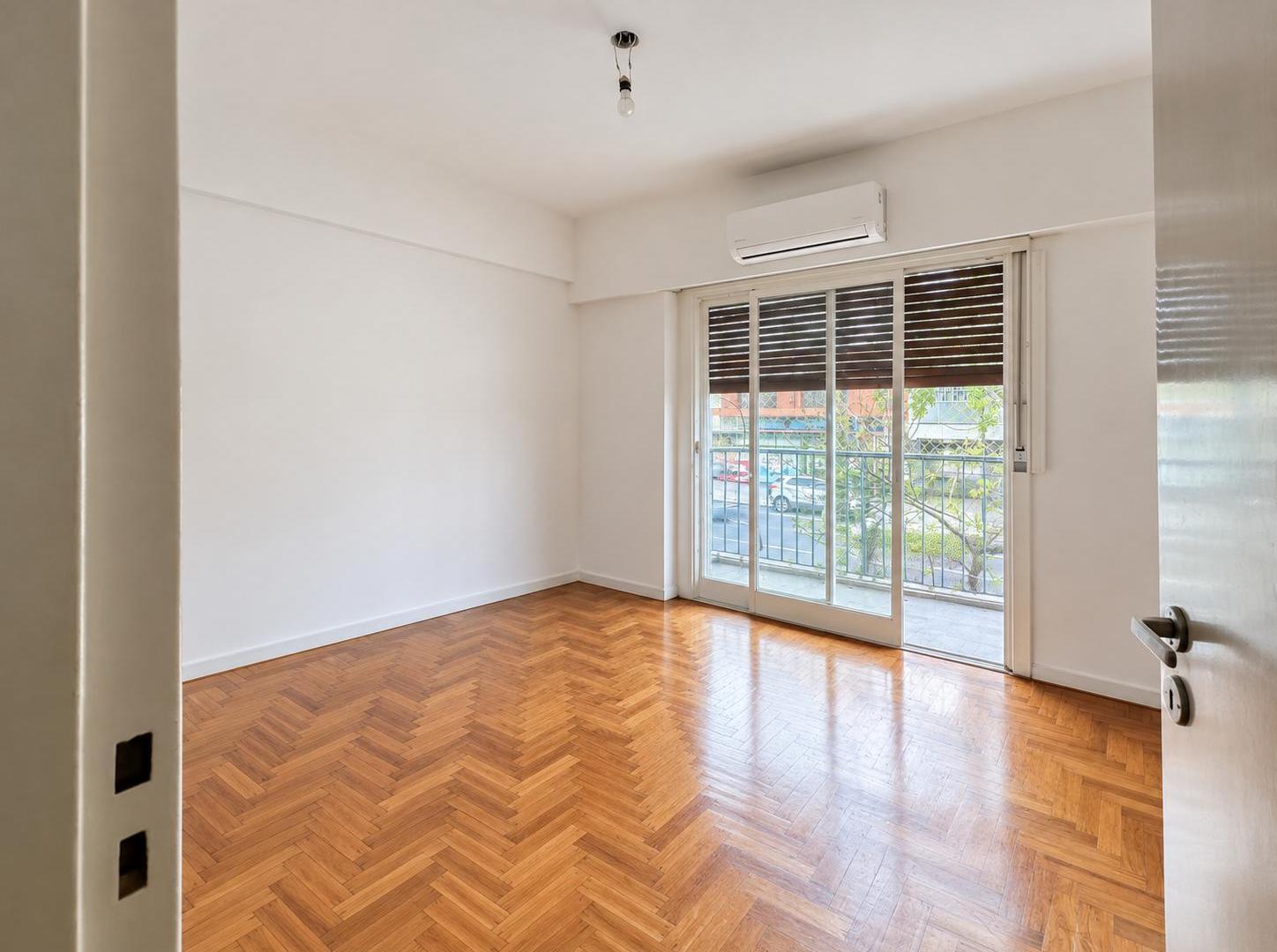 Foto de Alquiler Departamento de 3 ambientes con Balcón Corrido - Almagro, imagen 4