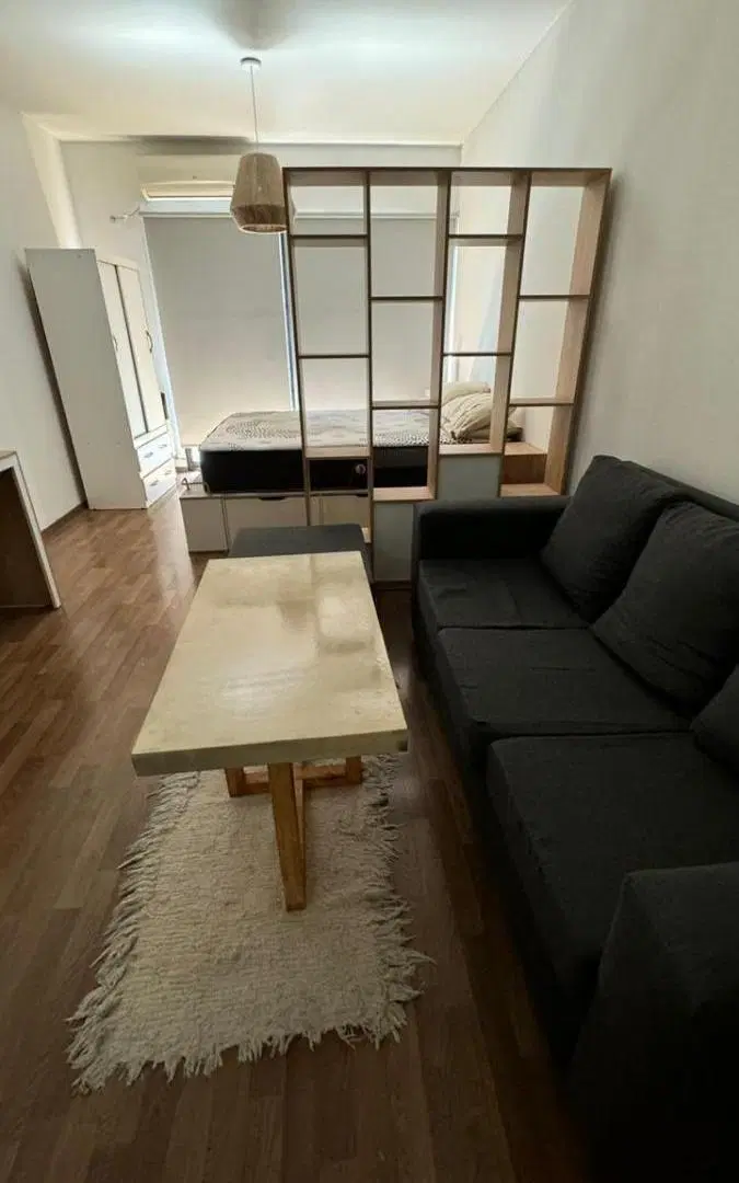 Monoambiente muy luminoso en Villa Urquiza 2