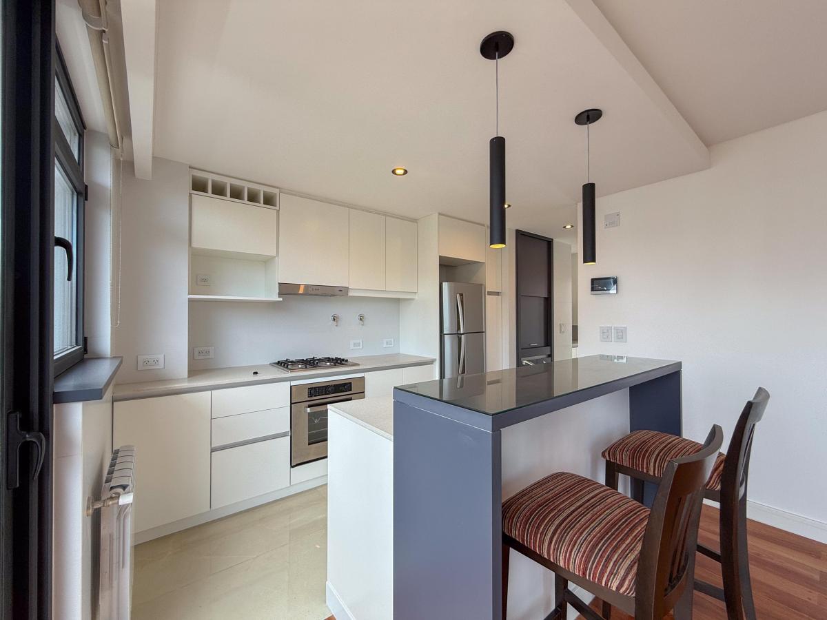 Foto de PURO PERLA - Elegantes Pisos de 3 ambientes en venta en zona La Perla, imagen 2