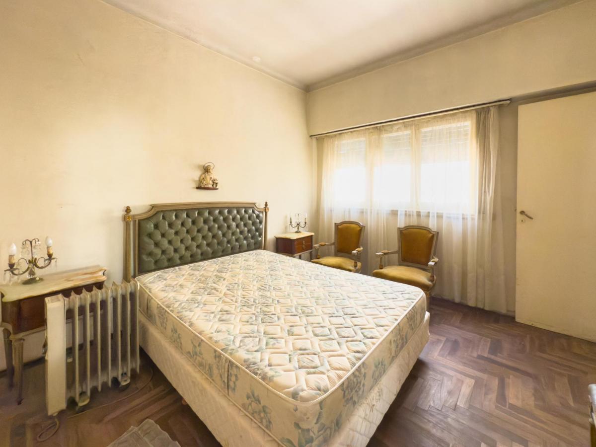 Foto de Chalet a reciclar en venta en zona Pompeya, imagen 5