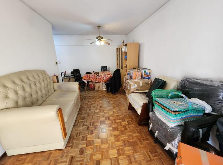 Departamento en venta de 3 ambientes externo con balcón y cochera en zona Centro 4