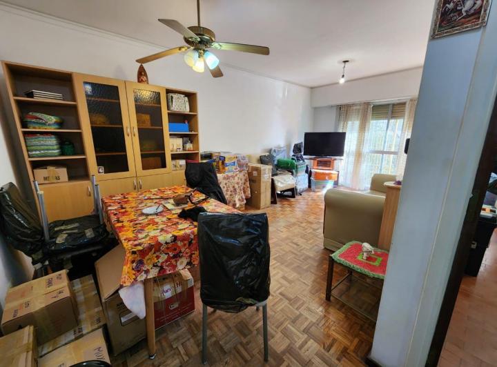 Departamento en venta de 3 ambientes externo con balcón y cochera en zona Centro 1