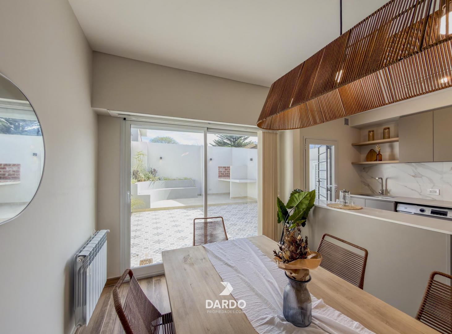Foto de Dúplex 4 ambientes en venta con cochera en Parque Luro, imagen 5