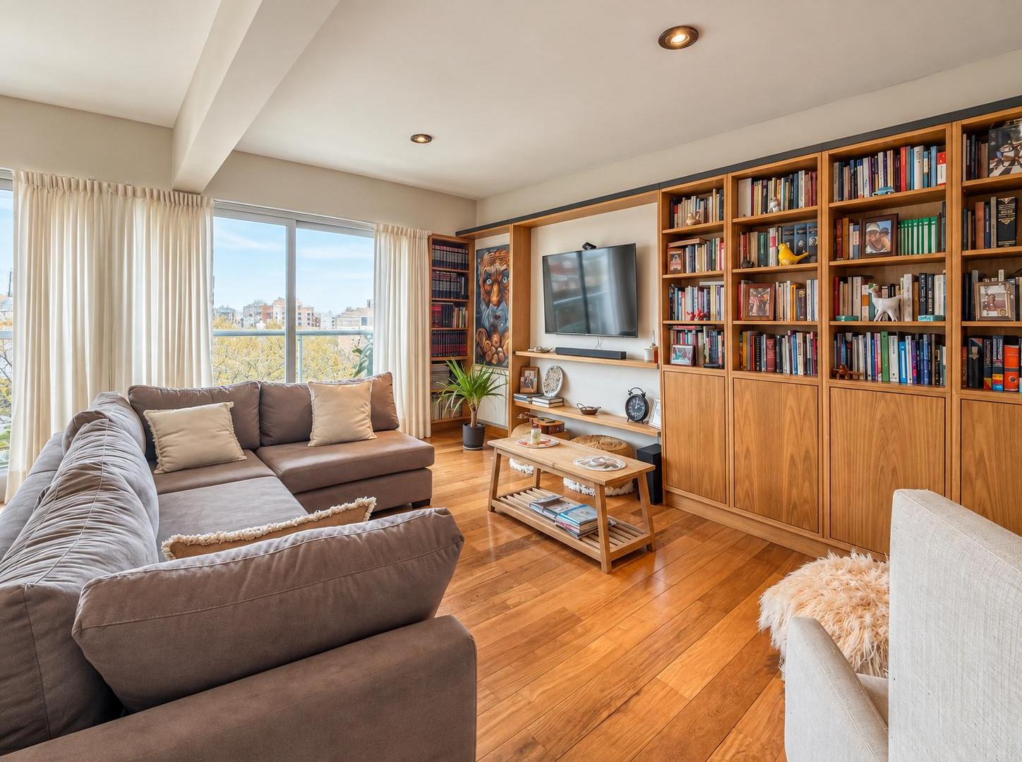 Foto de Departamento 4 ambientes con cochera doble en venta en La Perla - Torre, imagen 2