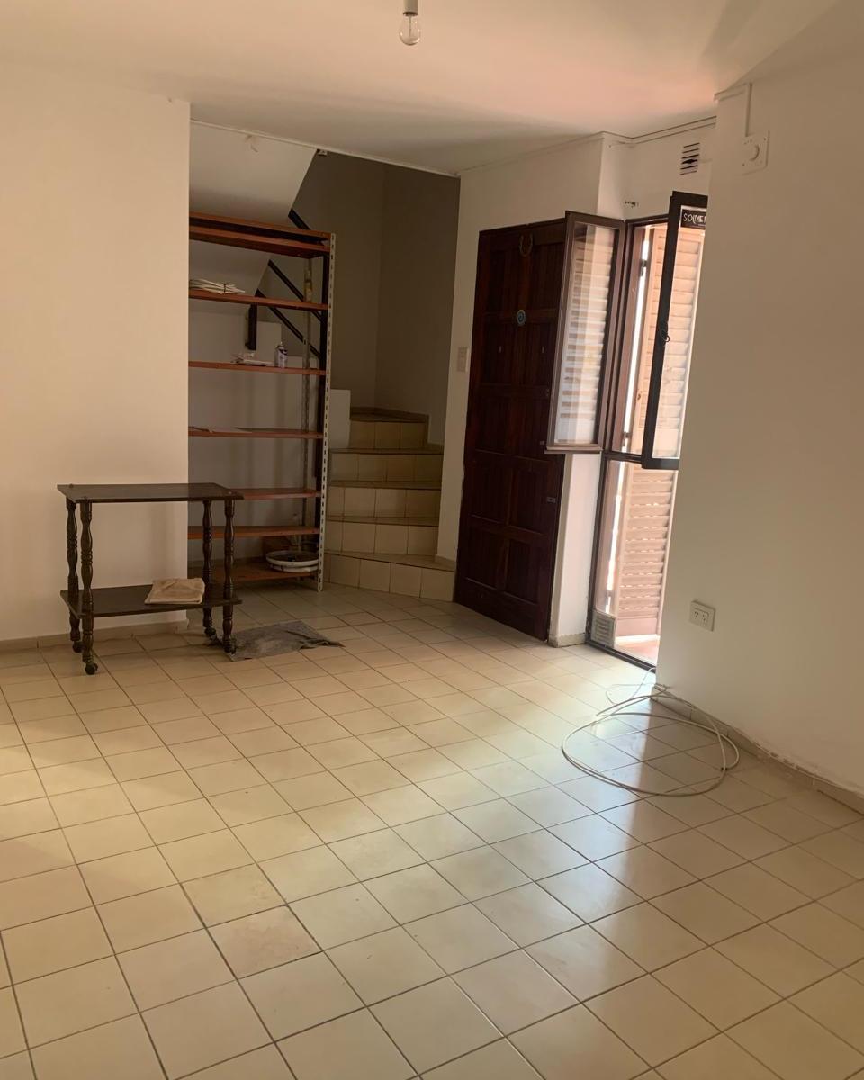Foto de VENTA DPTO CON APTO A CREDITO EN GUEMES DE DOS DORMITORIOS!!, imagen 2