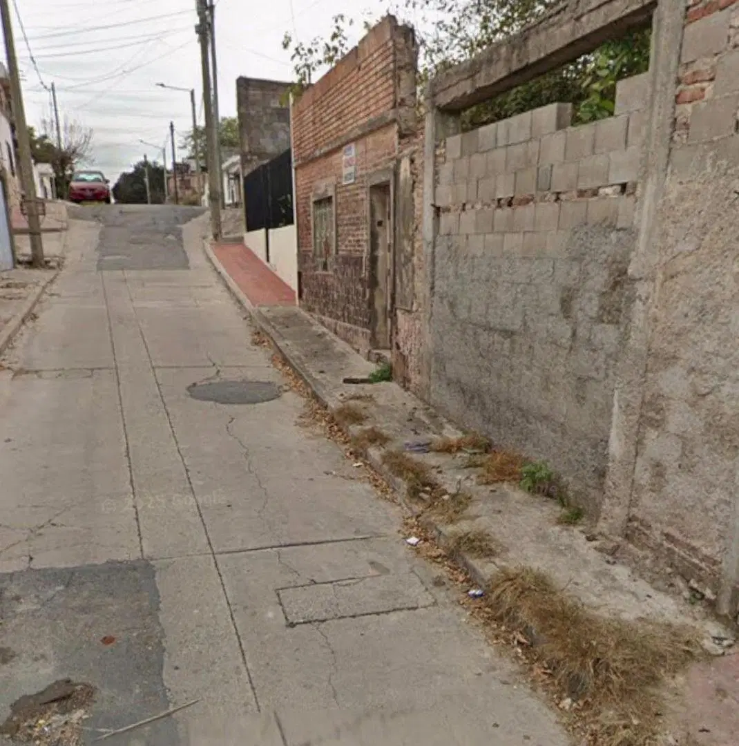 SE VENDE TERRENO EN BARRIO GUEMES!! 5