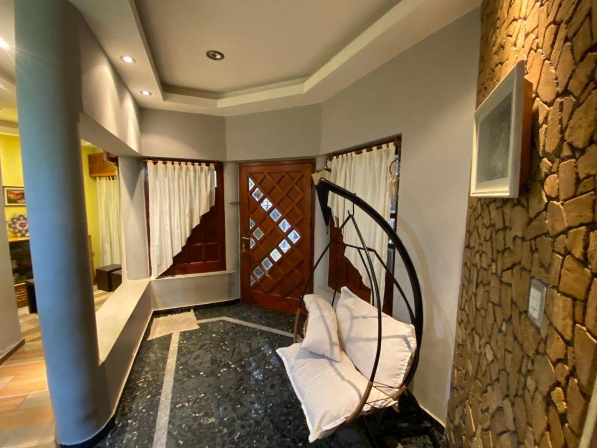 Foto de VENTA CASA DE CATEGORIA 4 DOR APTO CREDITO B°SANTA CLARA DE ASIS, imagen 2