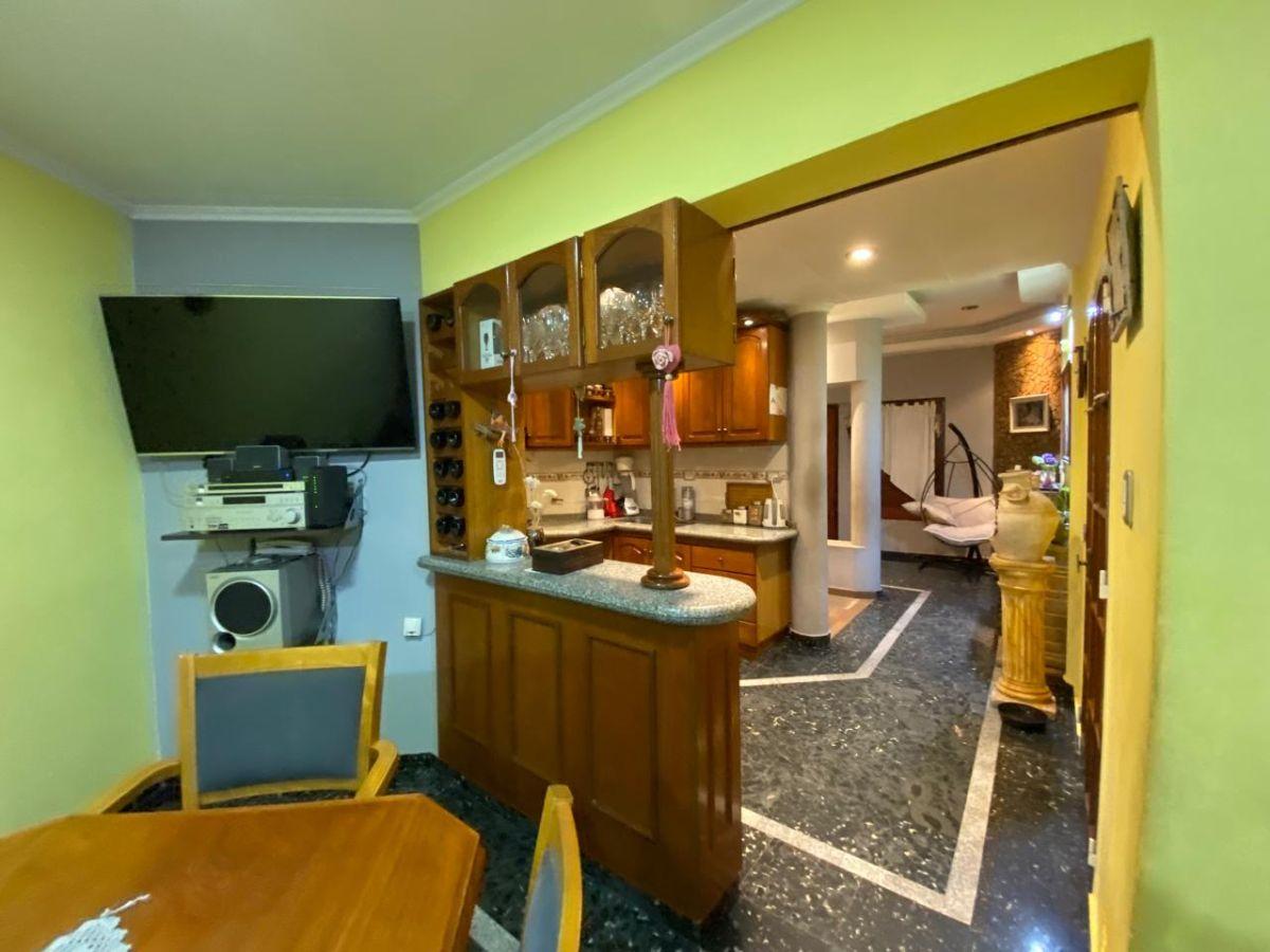 Foto de VENTA CASA DE CATEGORIA 4 DOR APTO CREDITO B°SANTA CLARA DE ASIS, imagen 5