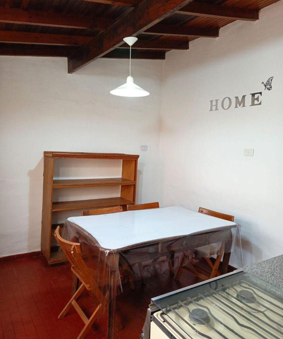 Foto de VENTA CASA + 6 DEPARTAMENTOS CON EXCELENTE RENTABILIDAD, imagen 4