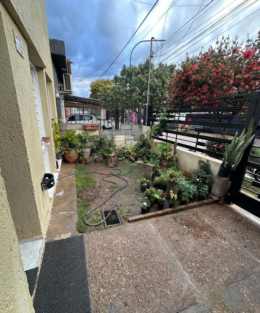 Foto de SE VENDE CASA DE TRES DORMITORIOS EN CARRARA NORTE!, imagen 4