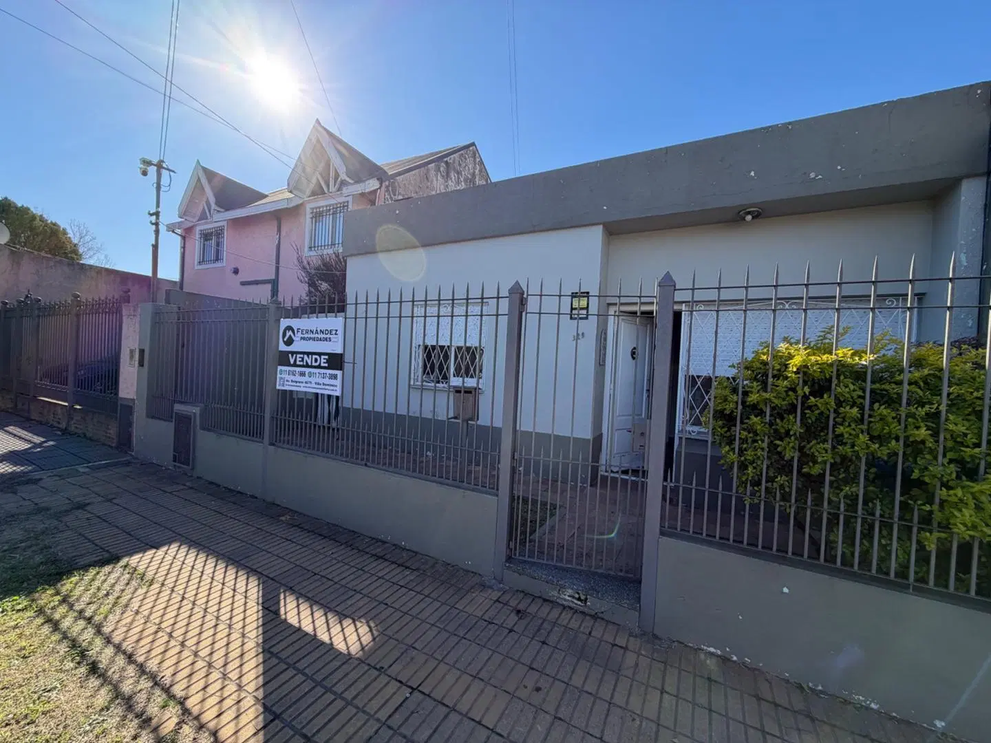 Venta casa sobre lote propio en Bernal Oeste 5