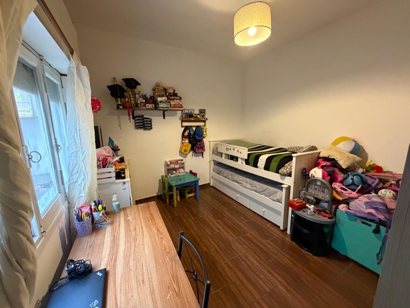 Foto de Venta PH de 3 ambientes con patio en Wilde, imagen 2