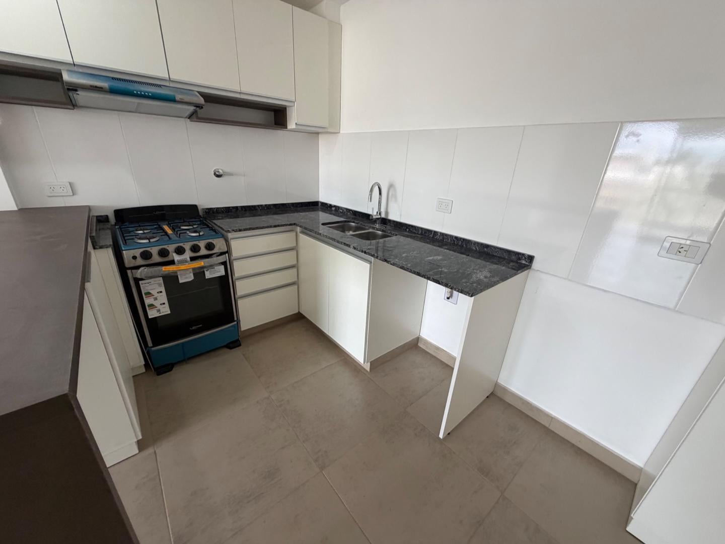 Foto de Venta Depto de 3 ambientes a ESTRENAR en Villa Dominico, imagen 2