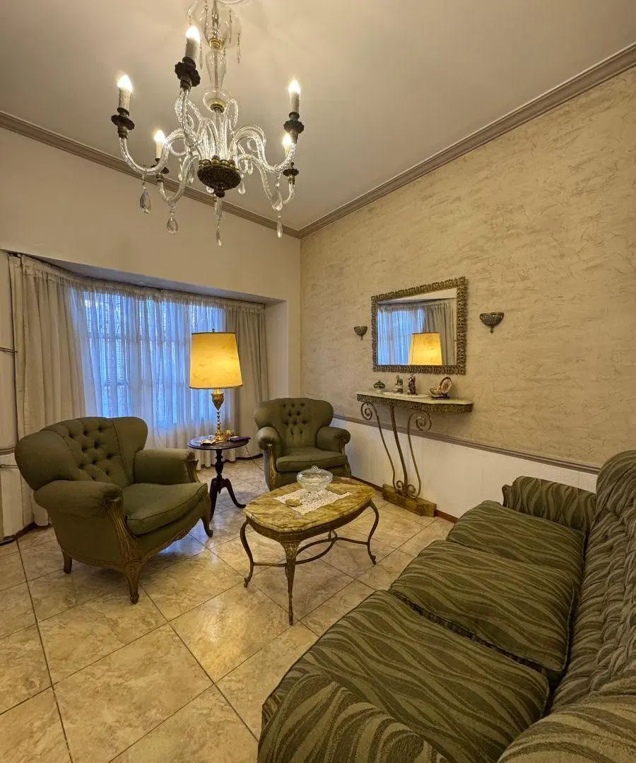 Importante casa de 4 dormitorios en Ciudad | Vivienda, oficinas o consultorios 4