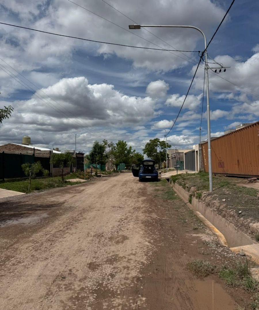 Foto de LOTE ESQUINA 317 M² EN AGUA Y ENERGÍA 22 | LUZURIAGA, MAIPÚ, imagen 2