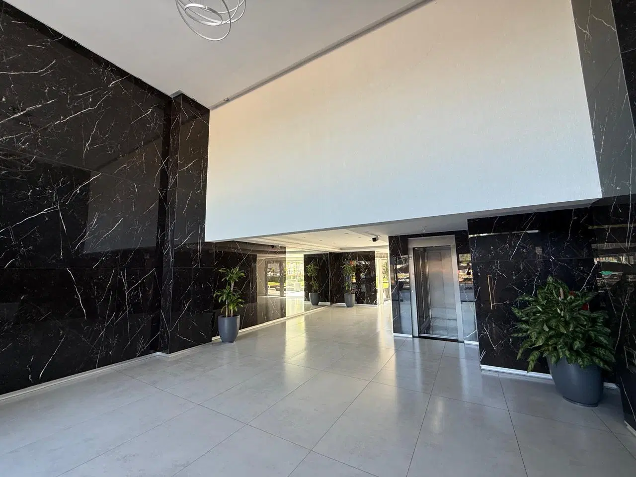 Departamento en Canning Center 4