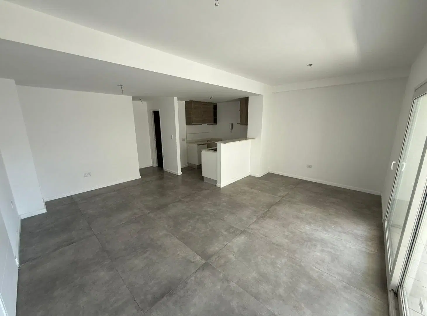 Departamento en Canning Center 4