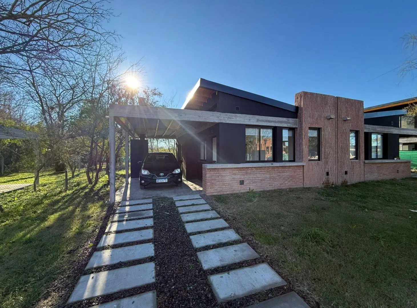 CASA EN ALQUILER EN RAICES SAN VICENTE 2