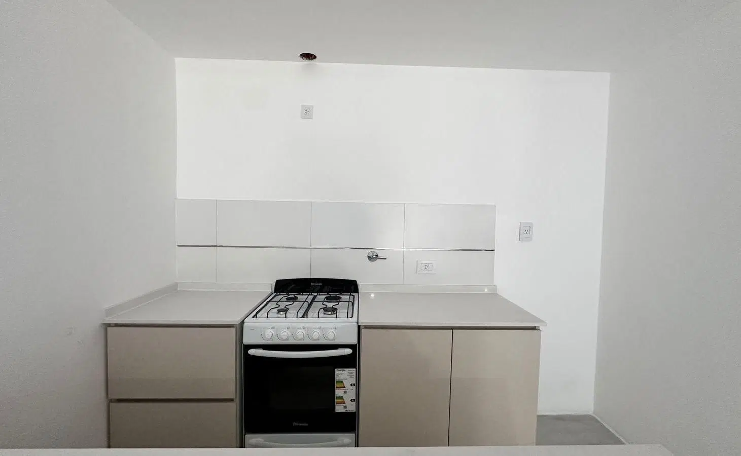 Departamento en Main Park Canning 2