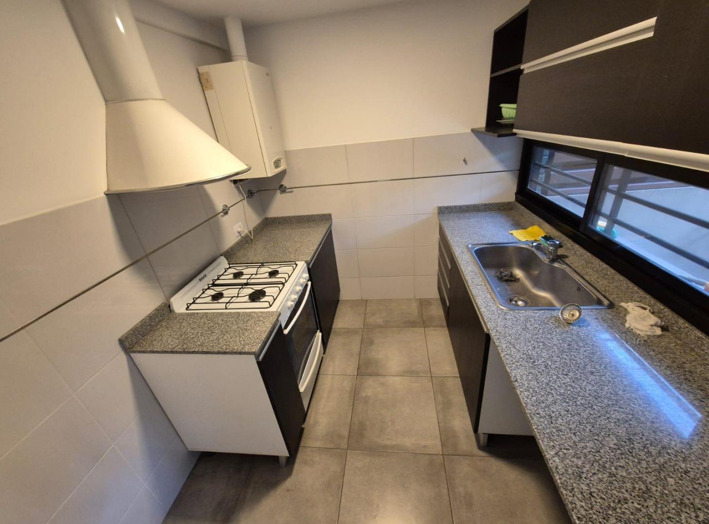 Foto de Departamento 2 ambientes con cochera en alquiler, imagen 5