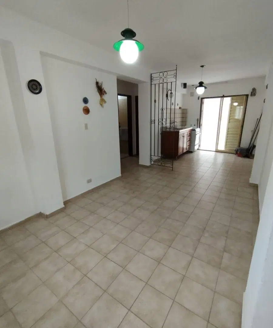 DEPARTAMENTO EN ALQUILER ANUAL - CENTRO 2