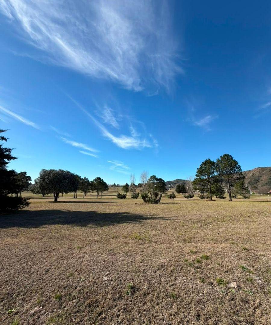 Foto de Lote 700 m² Carlos Paz Golf Country Club, imagen 2