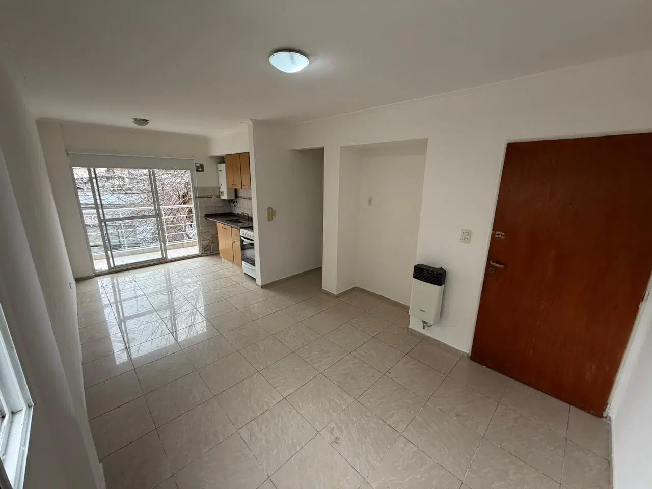 Departamento 1 dormitorio en ALQUILER- ABASTO 3