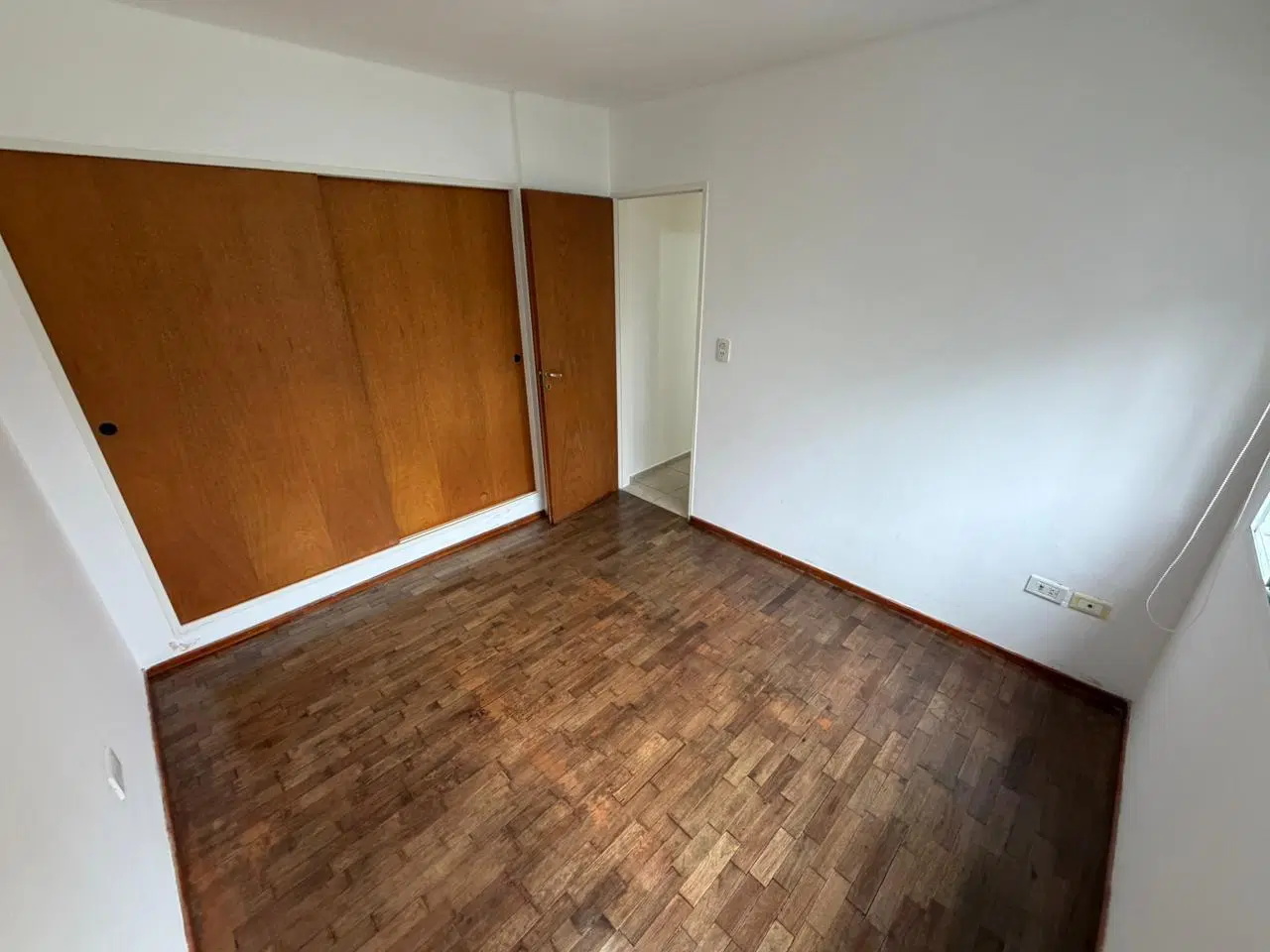 Departamento 1 dormitorio en ALQUILER- ABASTO 5
