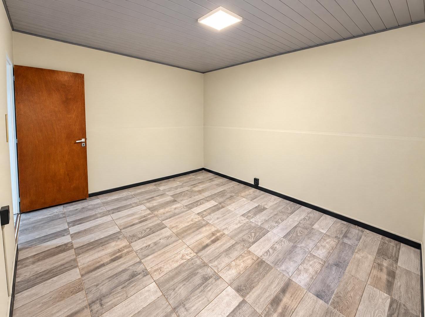 Foto de Casa de 3 dormitorios y patio en zona sur, imagen 5