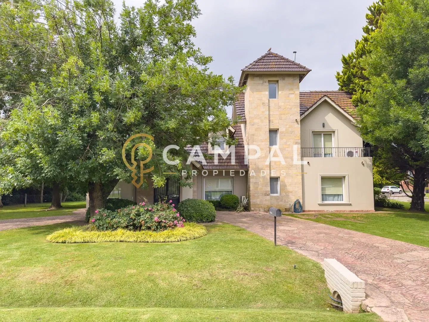 Casa Chalet  en Venta en San Diego, Francisco Álvarez, Moreno 3